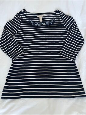 Banana Republic  Navy & White Boatneck Top Embellished Neckline 100% cotton XS